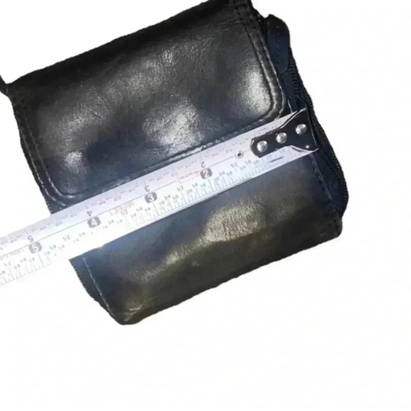 Tri fold leather Crossbody wallet - Picture 3 of 4